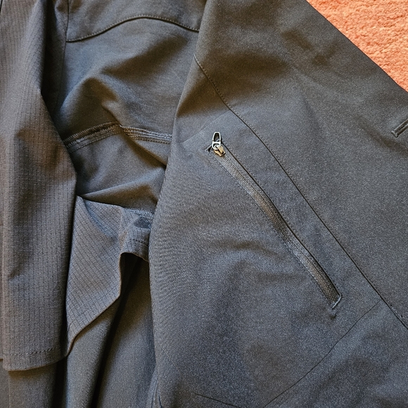 Lululemon Men's Relaxed-Fit Smooth Twill Blazer Coat Size Small Black LM3EQTS - Picture 8 of 16